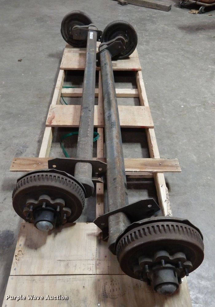 (2) Dexter axles in Ames, OK Item GE9098 sold Purple Wave