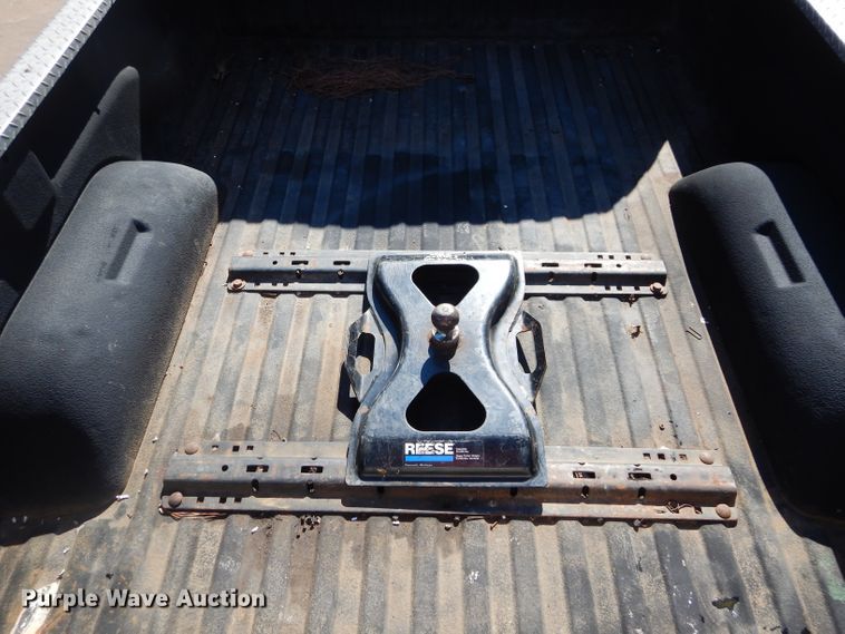 image for item GE9118 2001 Dodge Ram 2500 Quad Cab pickup truck