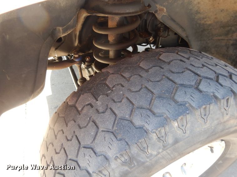 image for item GE9118 2001 Dodge Ram 2500 Quad Cab pickup truck