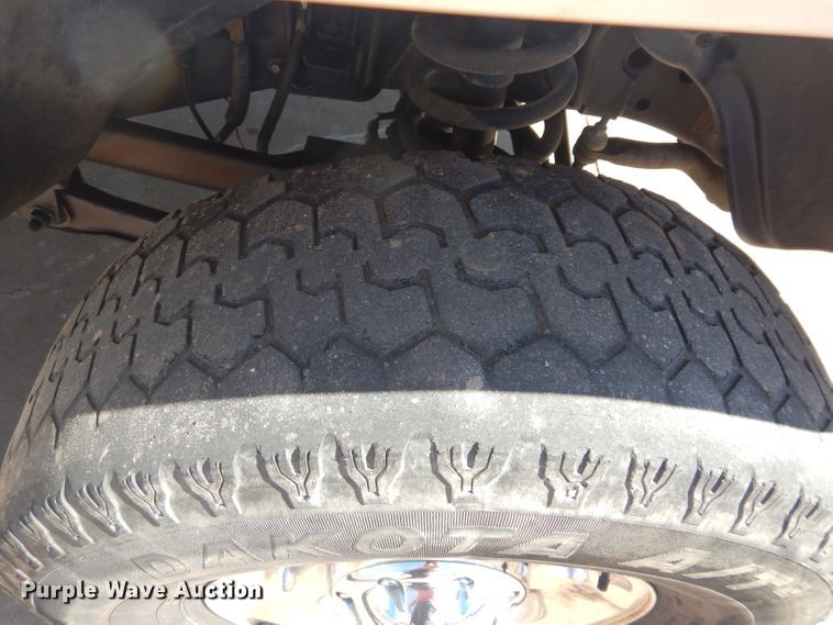 image for item GE9118 2001 Dodge Ram 2500 Quad Cab pickup truck