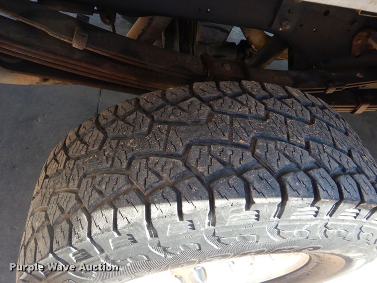 image for item GE9118 2001 Dodge Ram 2500 Quad Cab pickup truck