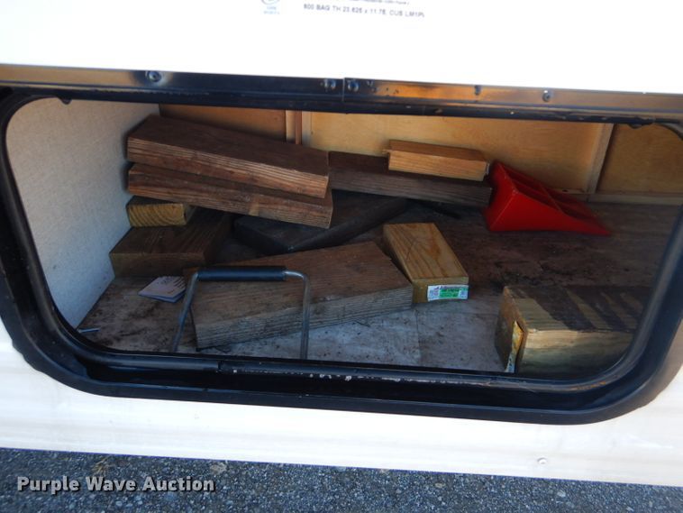 image for item GF9032 2018 KZRV Sportsmen Classic camper