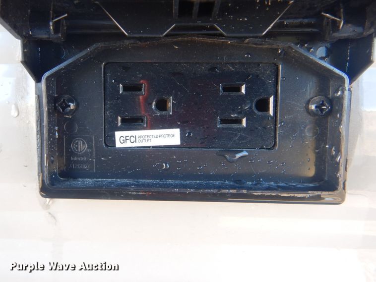 image for item GF9032 2018 KZRV Sportsmen Classic camper