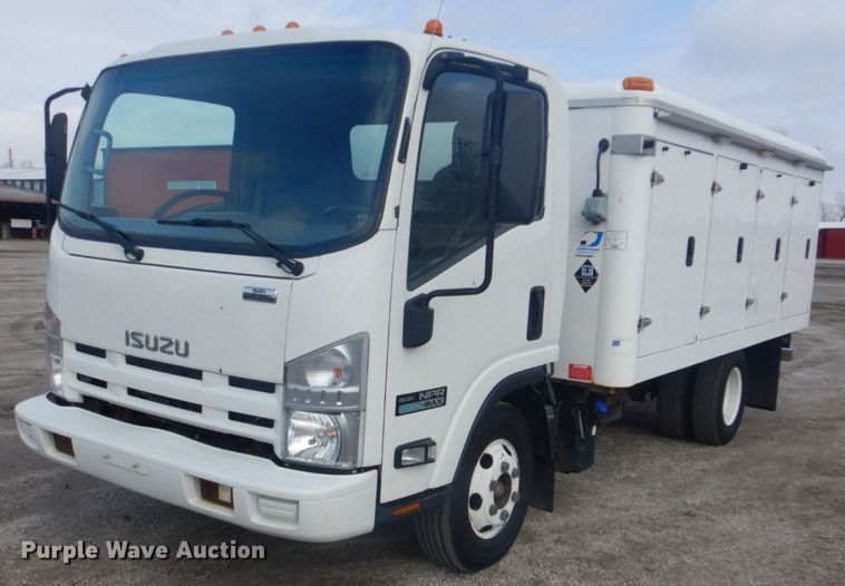 image for item GF9041 2012 Isuzu NPR refrigerated delivery truck