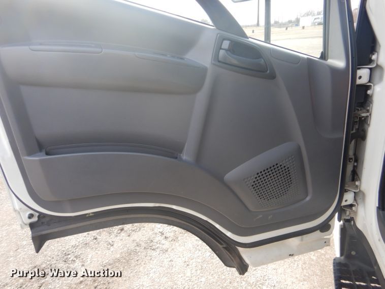 image for item GF9041 2012 Isuzu NPR refrigerated delivery truck