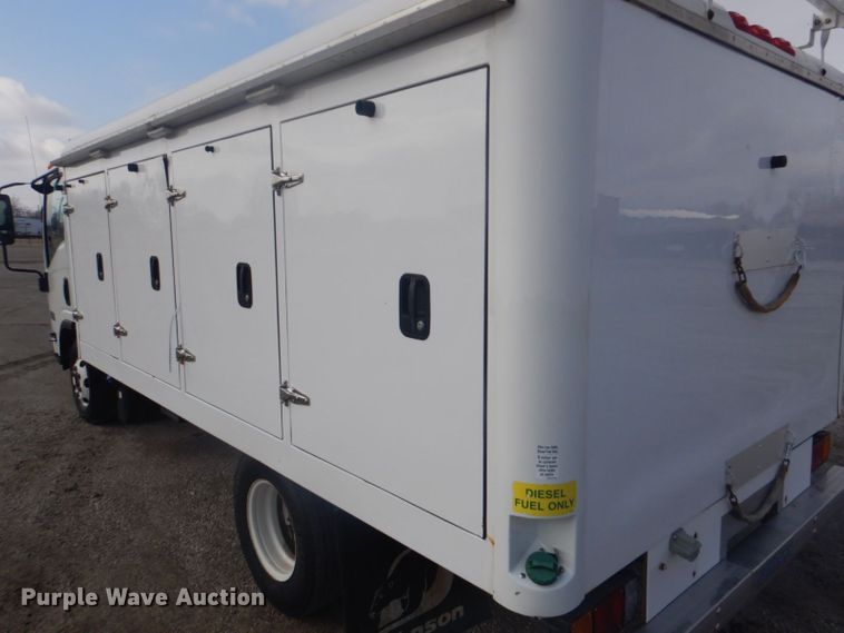 image for item GF9041 2012 Isuzu NPR refrigerated delivery truck