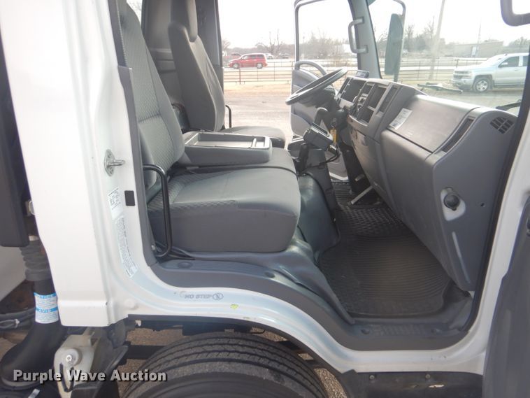 image for item GF9041 2012 Isuzu NPR refrigerated delivery truck