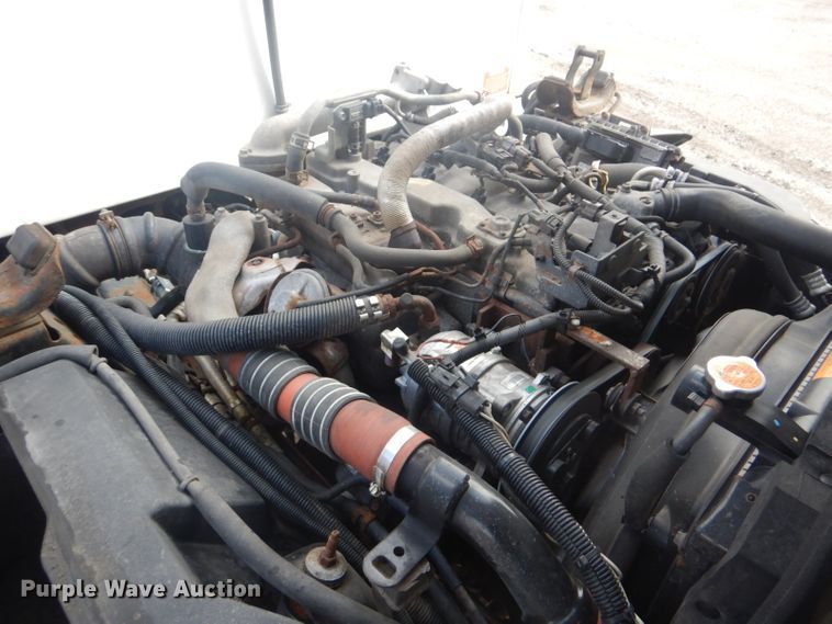 image for item GF9041 2012 Isuzu NPR refrigerated delivery truck