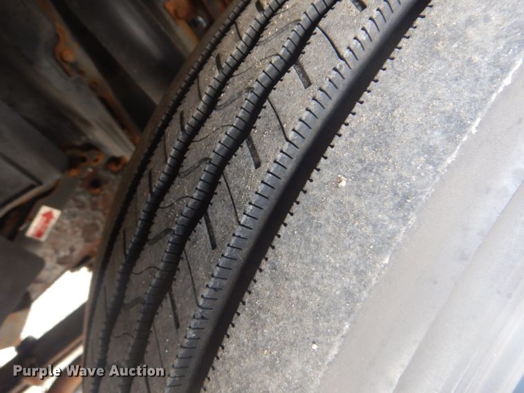 image for item GF9041 2012 Isuzu NPR refrigerated delivery truck