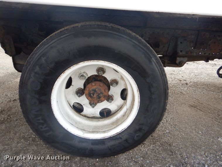 image for item GF9041 2012 Isuzu NPR refrigerated delivery truck