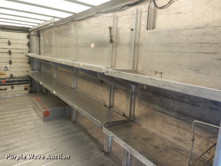 image for item GF9043 2000 Freightliner MT55 delivery truck