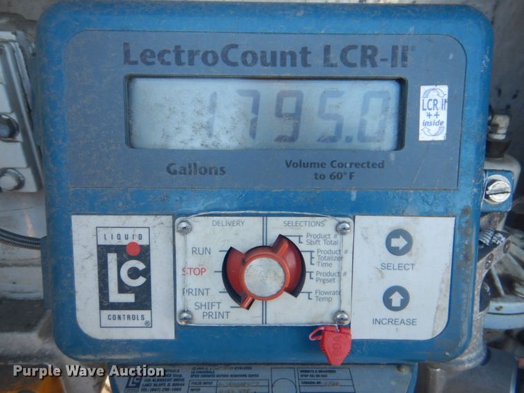 image for item GF9046 2006 Sterling Acterra propane truck