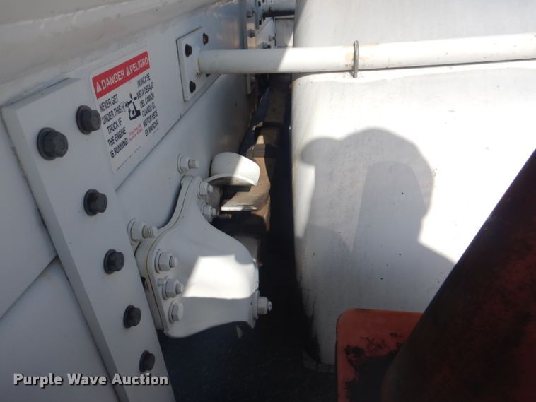 image for item GF9046 2006 Sterling Acterra propane truck