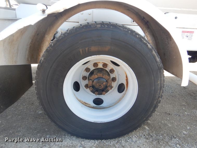 image for item GF9046 2006 Sterling Acterra propane truck