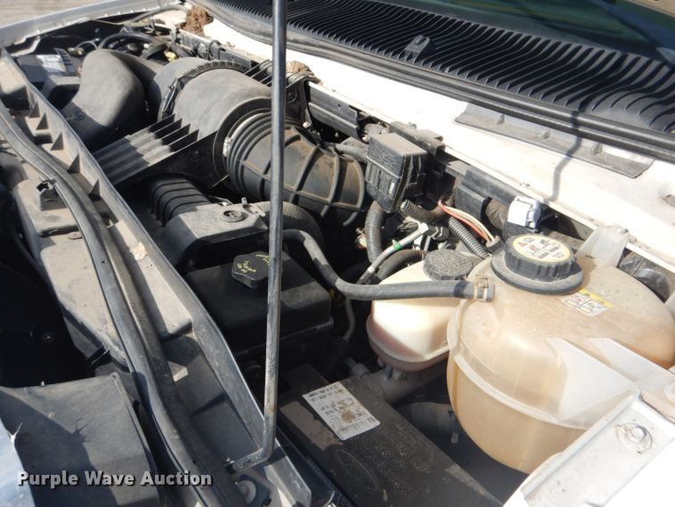 image for item GF9051 2008 Ford Econoline E450 camper