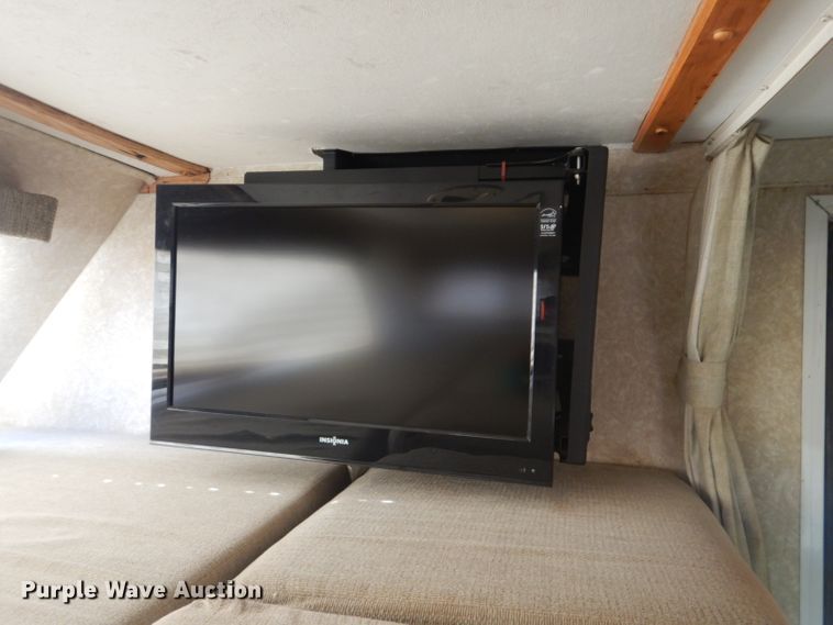 image for item GF9051 2008 Ford Econoline E450 camper