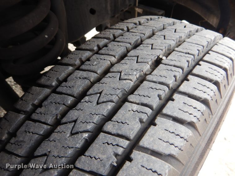 image for item GF9051 2008 Ford Econoline E450 camper