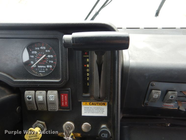 image for item GF9052 2005 Thomas Saf-T-Liner MVP EF school bus