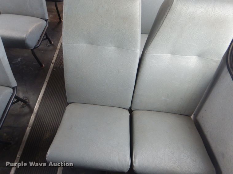 image for item GF9052 2005 Thomas Saf-T-Liner MVP EF school bus