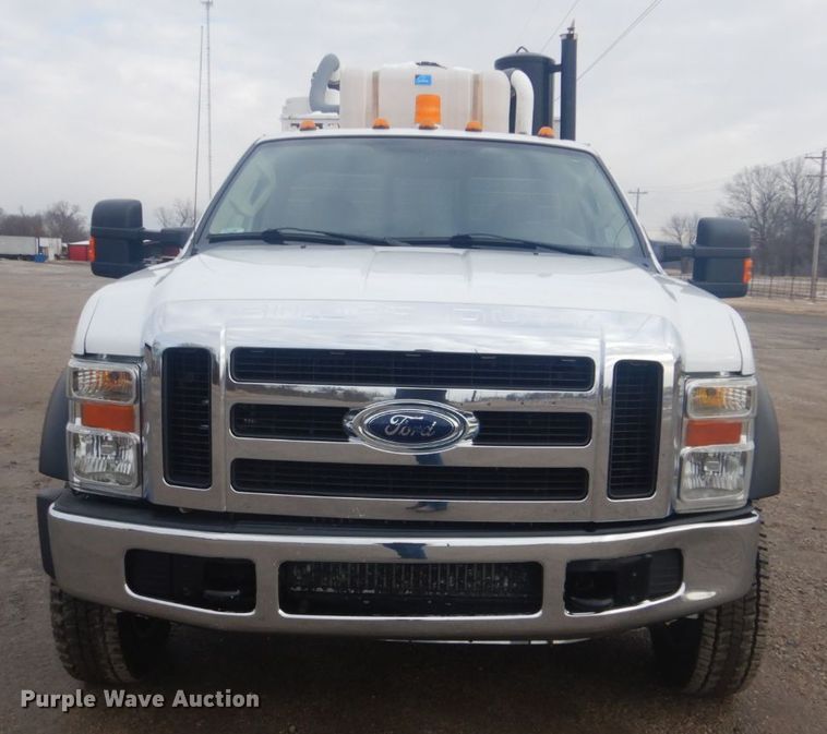 image for item GF9056 2010 Ford F550 hydrovac truck