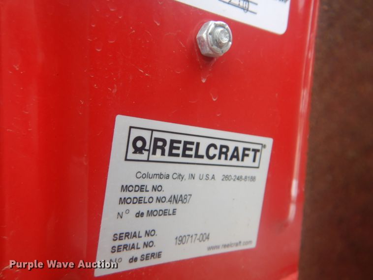 image for item GF9056 2010 Ford F550 hydrovac truck