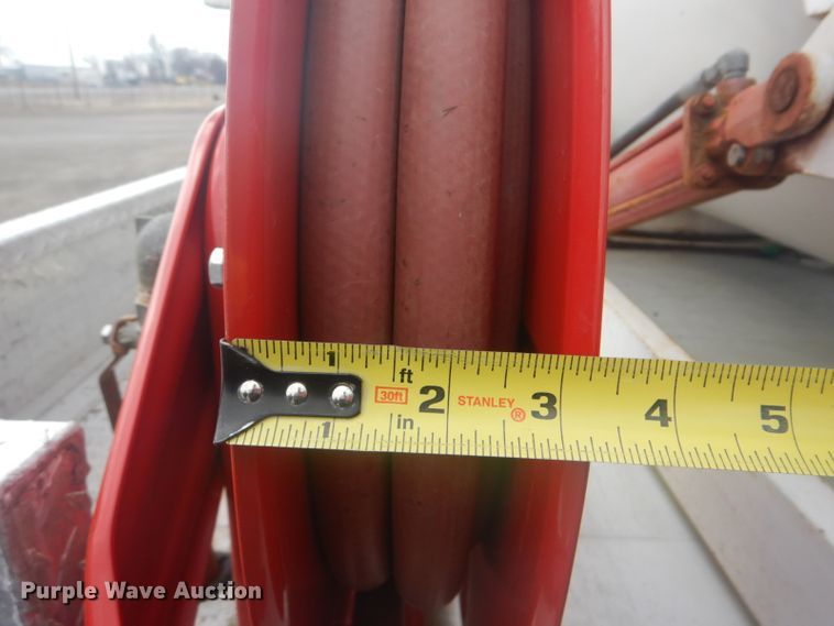 image for item GF9056 2010 Ford F550 hydrovac truck