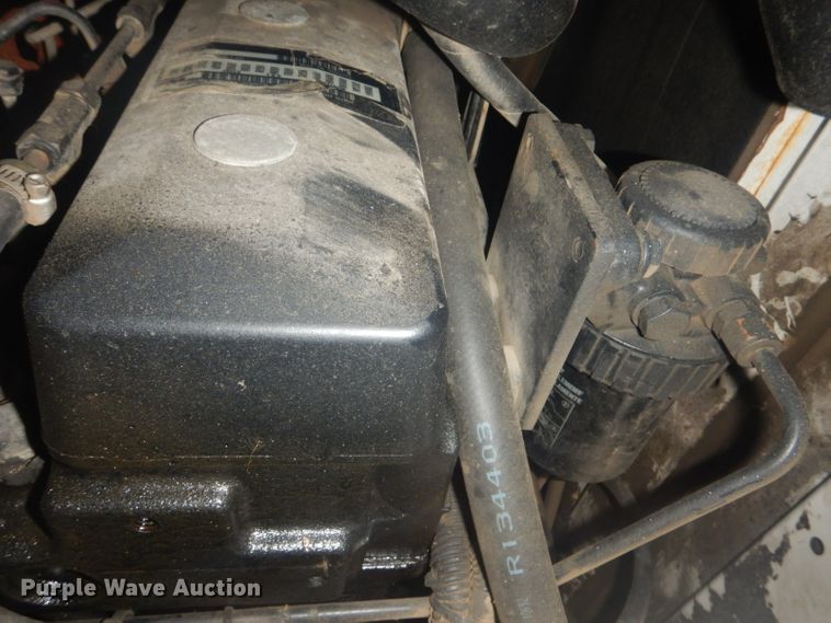 image for item GF9056 2010 Ford F550 hydrovac truck