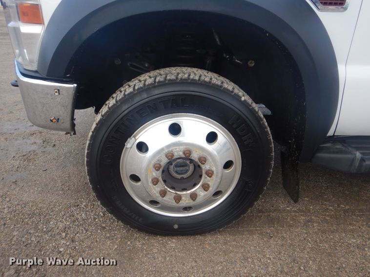 image for item GF9056 2010 Ford F550 hydrovac truck