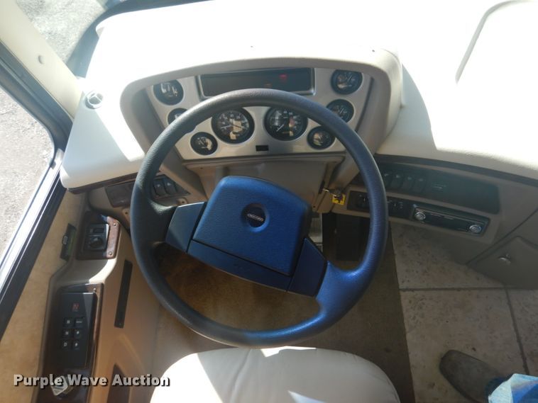 image for item GF9059 2005 Damon Tuscany RV