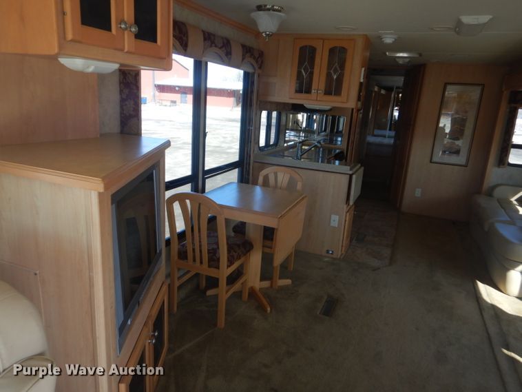 image for item GF9059 2005 Damon Tuscany RV