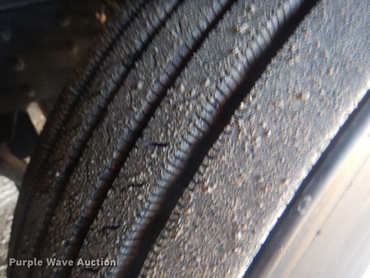 image for item GF9059 2005 Damon Tuscany RV