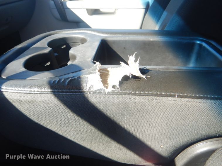 image for item GF9060 2013 Chevrolet Silverado 2500HD Ext. Cab pickup truck