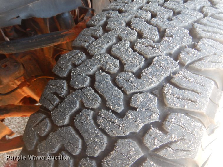 image for item GF9060 2013 Chevrolet Silverado 2500HD Ext. Cab pickup truck