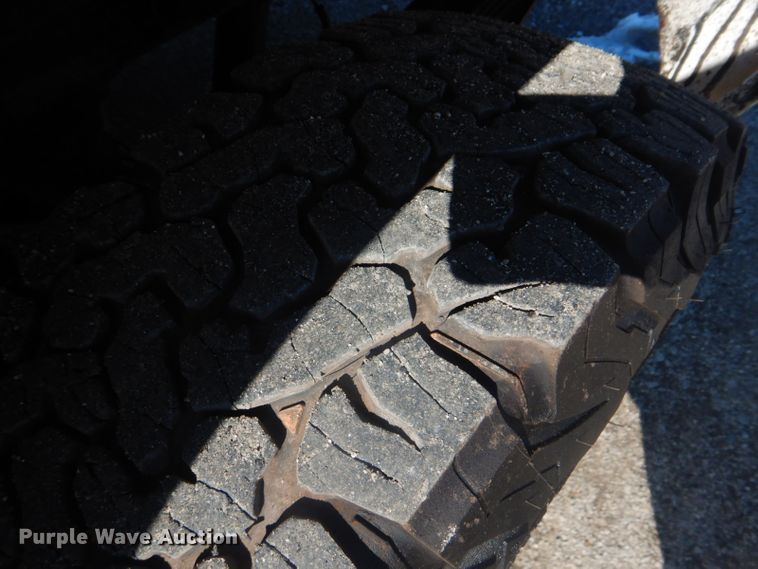 image for item GF9060 2013 Chevrolet Silverado 2500HD Ext. Cab pickup truck