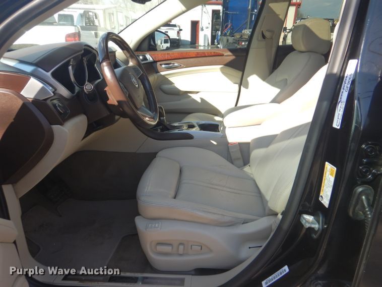 image for item GF9065 2011 Cadillac SRX SUV