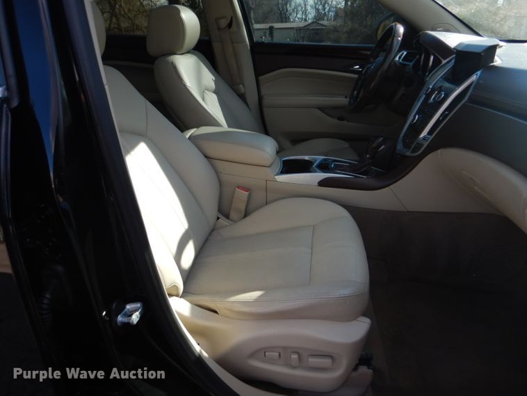 image for item GF9065 2011 Cadillac SRX SUV