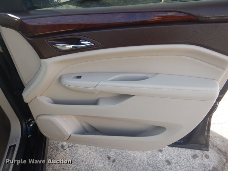 image for item GF9065 2011 Cadillac SRX SUV