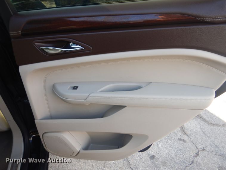 image for item GF9065 2011 Cadillac SRX SUV