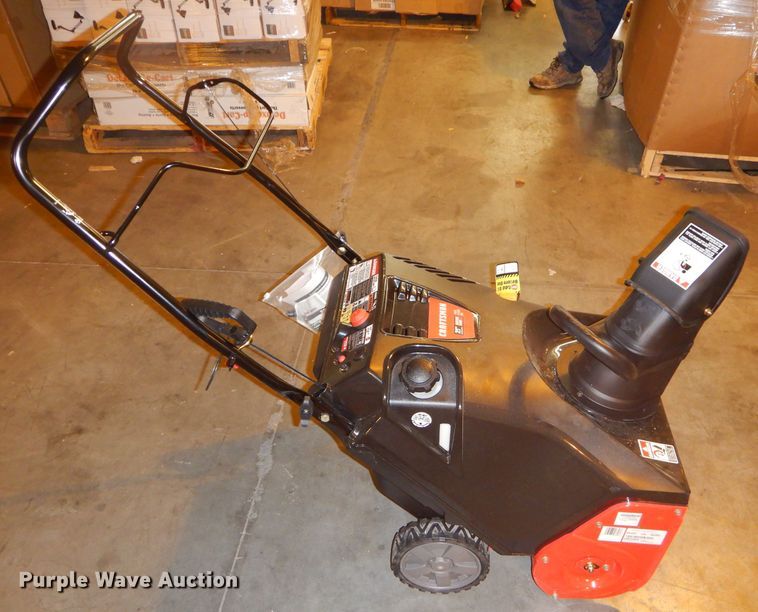 image for item GG9511 2018 Craftsman 31AS2S5D791 snow blower