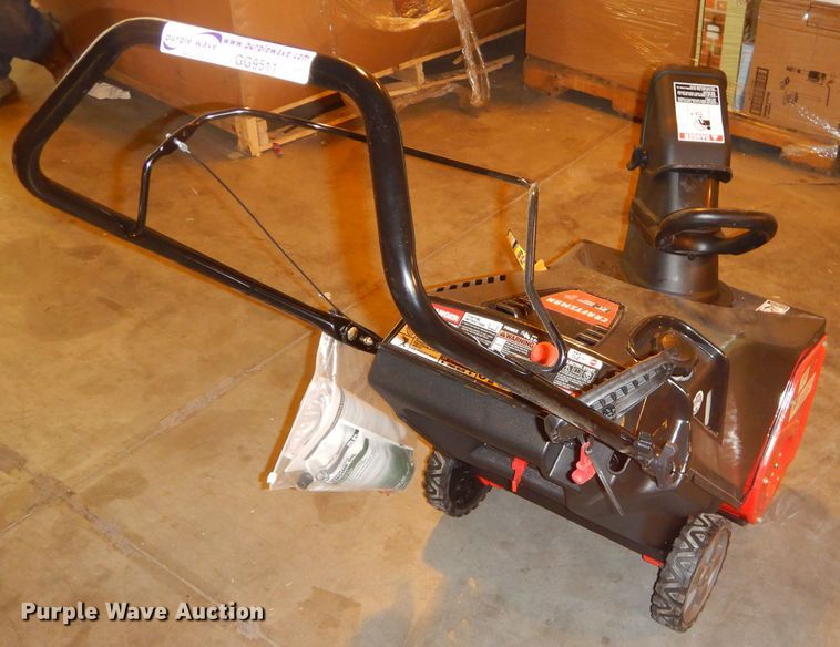 image for item GG9511 2018 Craftsman 31AS2S5D791 snow blower