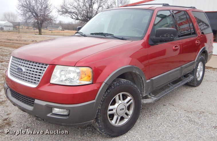 image for item GG9514 2004 Ford Expedition XLT SUV