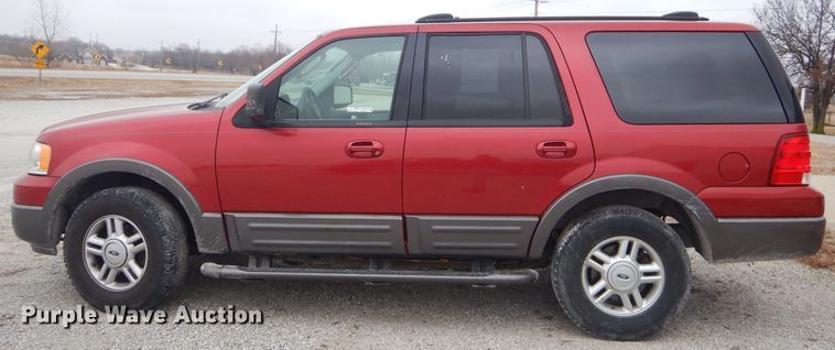 image for item GG9514 2004 Ford Expedition XLT SUV