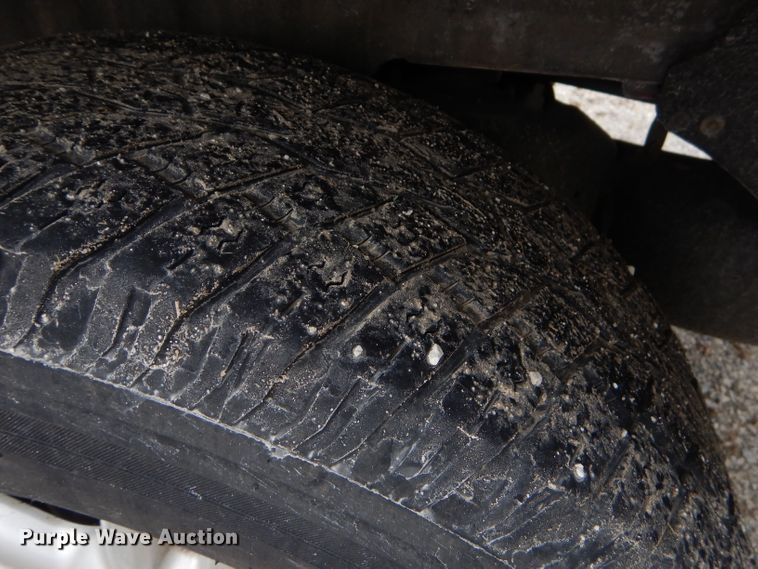 image for item GG9514 2004 Ford Expedition XLT SUV