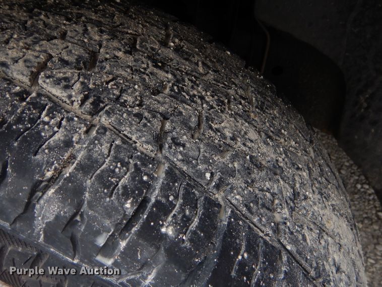 image for item GG9514 2004 Ford Expedition XLT SUV