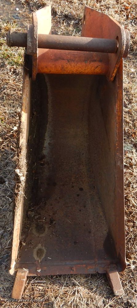 image for item GG9517 14"W backhoe bucket