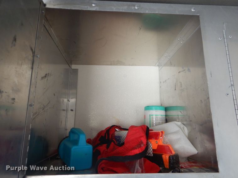 image for item GG9531 2000 GMC Savana G3500 box truck