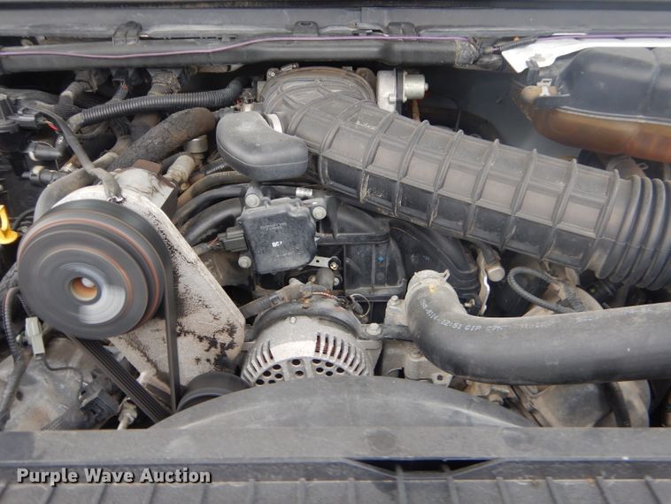 image for item GG9533 2006 Ford F450 Super Duty XL bucket truck