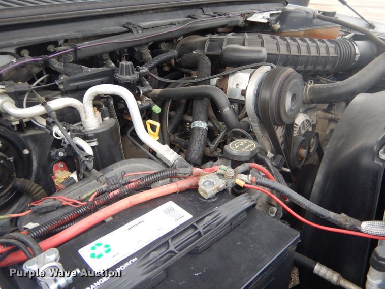 image for item GG9533 2006 Ford F450 Super Duty XL bucket truck