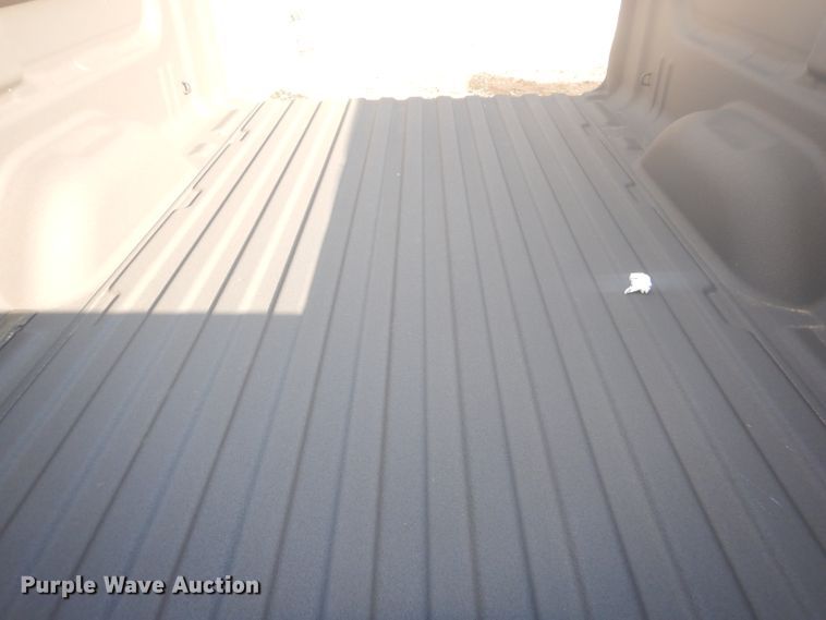 image for item GG9535 Chevrolet Silverado 3500 pickup truck bed