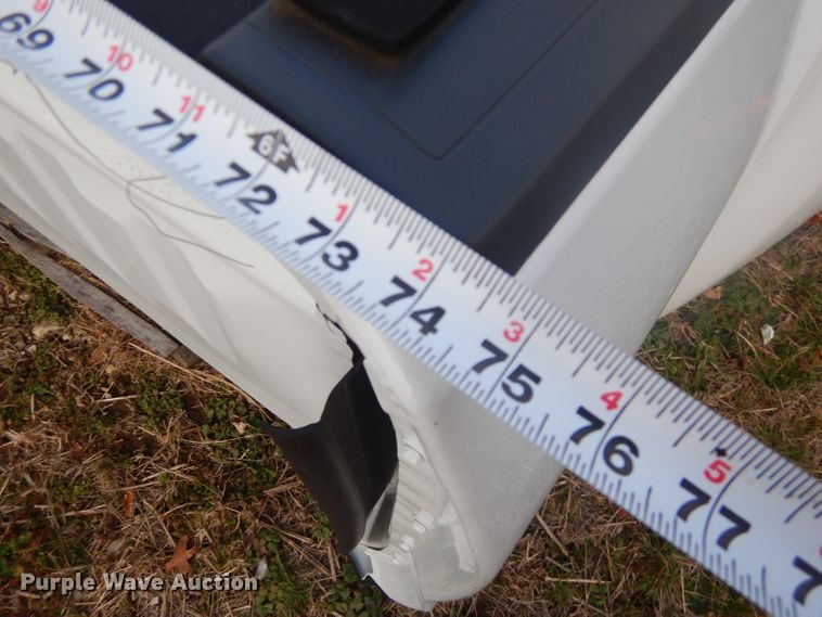 image for item GG9535 Chevrolet Silverado 3500 pickup truck bed